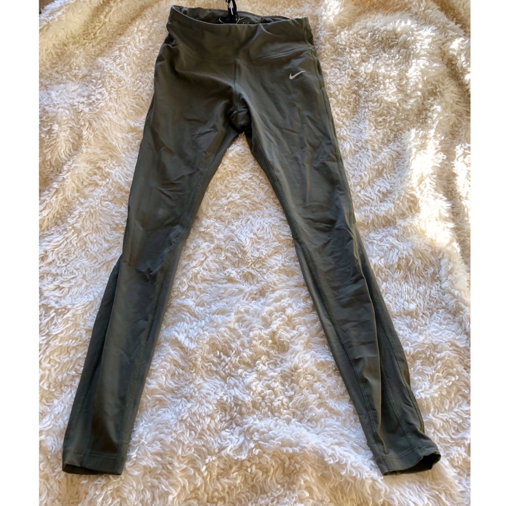 Dark green Nike running tights size small